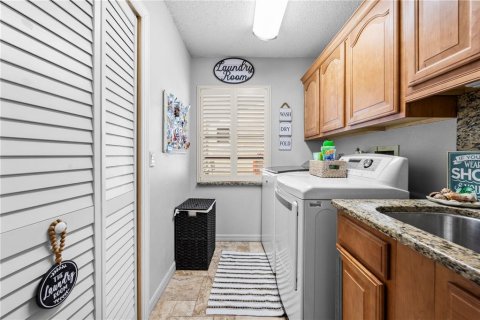 Casa en venta en Hudson, Florida, 3 dormitorios, 179.86 m2 № 1644112 - foto 10