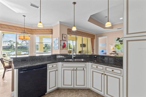 Villa ou maison à vendre à Venice, Floride: 3 chambres, 230.4 m2 № 2354366 - photo 18