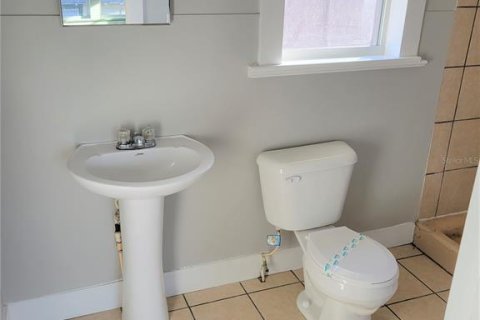 Apartment in DeLand, Florida 1 bedroom, 52.03 sq.m. № 1918472 - photo 8