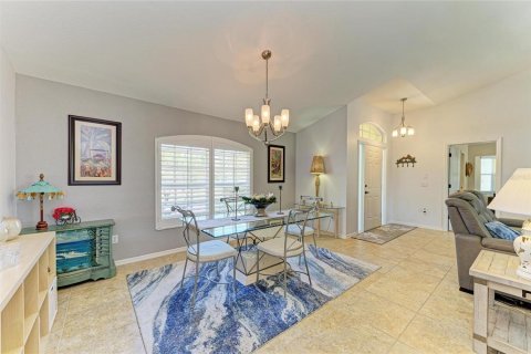 House in Rotonda, Florida 3 bedrooms, 155.61 sq.m. № 1899010 - photo 19