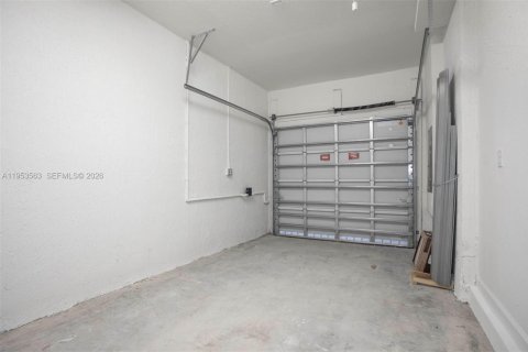 Купить таунхаус в Хомстед, Флорида 3 спальни, 169.73м2, № 2007907 - фото 18