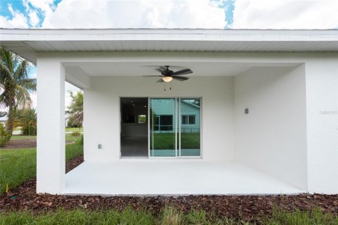 Casa en venta en Port Charlotte, Florida, 3 dormitorios, 140.38 m2 № 1558131 - foto 27