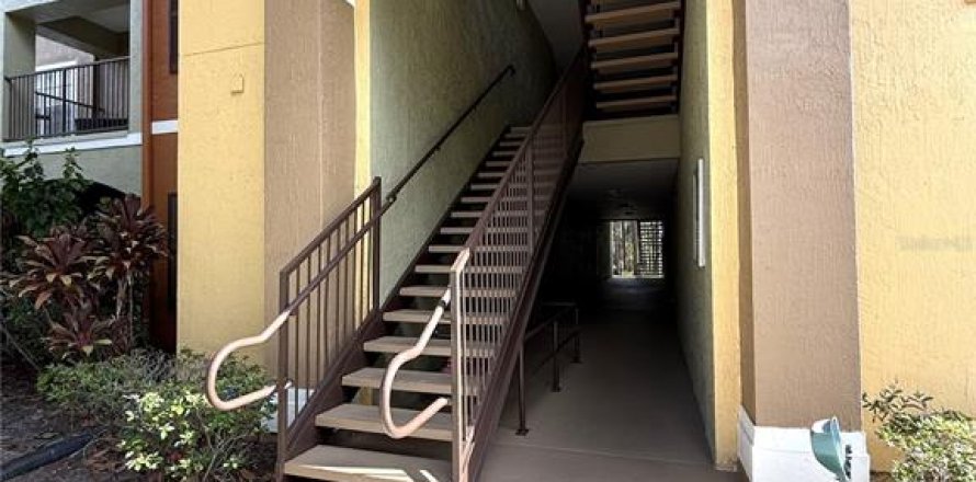 Condo in Orlando, Florida, 2 bedrooms  № 1669951