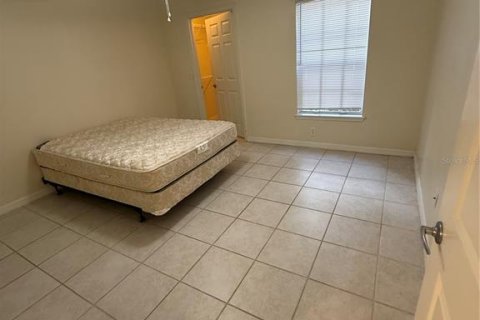 Condo in Orlando, Florida, 2 bedrooms  № 1669951 - photo 14
