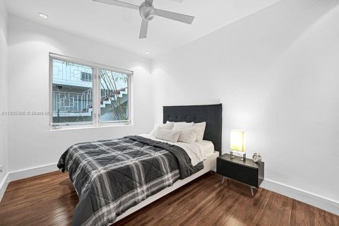 Condo in Miami Beach, Florida, 1 bedroom  № 1875080 - photo 17