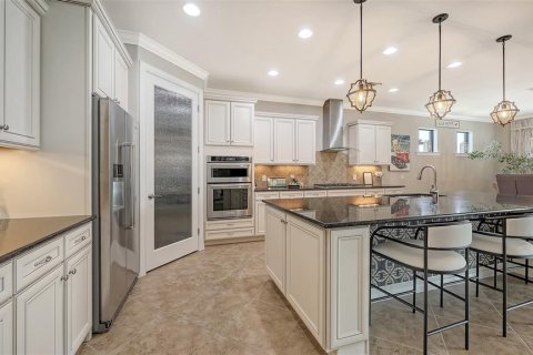 House in Sarasota, Florida 3 bedrooms, 233.37 sq.m. № 1810105 - photo 7
