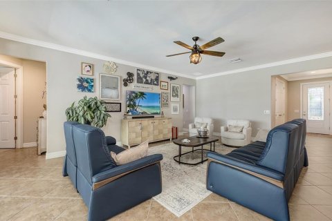 House in Sarasota, Florida 3 bedrooms, 233.37 sq.m. № 1810105 - photo 18