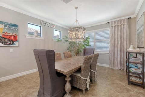 House in Sarasota, Florida 3 bedrooms, 233.37 sq.m. № 1810105 - photo 14