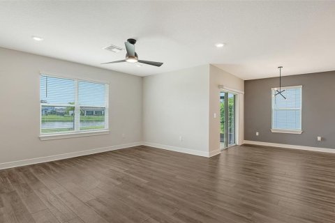 House in Parrish, Florida 4 bedrooms, 171.78 sq.m. № 1909449 - photo 13