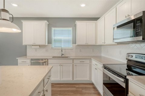 House in Parrish, Florida 4 bedrooms, 171.78 sq.m. № 1909449 - photo 5