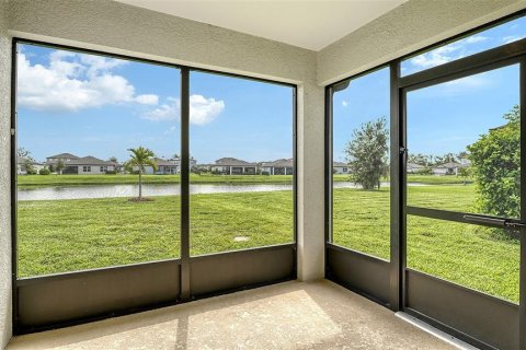 House in Parrish, Florida 4 bedrooms, 171.78 sq.m. № 1909449 - photo 14