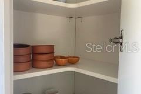 House in Gulfport, Florida 2 bedrooms, 77.85 sq.m. № 1754558 - photo 27