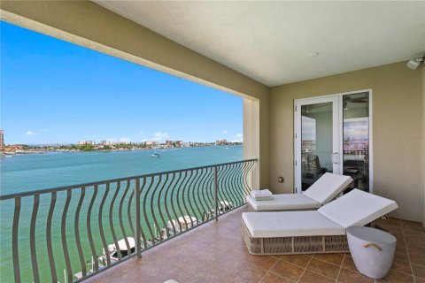 Condo in Clearwater, Florida, 4 bedrooms  № 2150160 - photo 7