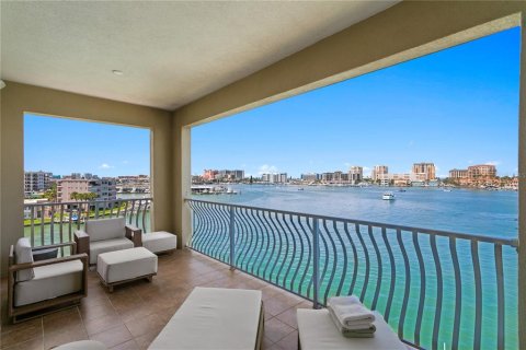 Condo in Clearwater, Florida, 4 bedrooms  № 2150160 - photo 6