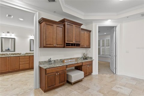Condo in Clearwater, Florida, 4 bedrooms  № 2150160 - photo 18