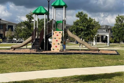 Снять в аренду виллу или дом в Флорида-Сити, Флорида 5 спален, 176.7м2, № 2034428 - фото 28