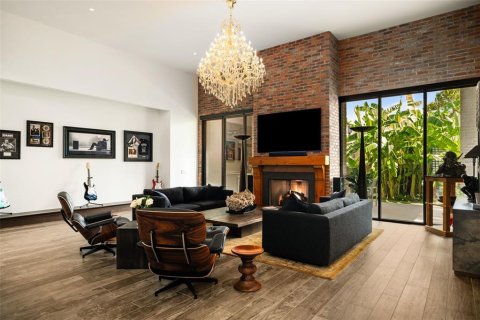 Casa en venta en Newberry, Florida, 4 dormitorios, 395.86 m2 № 2386233 - foto 15