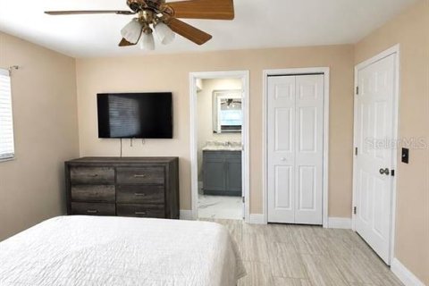 Casa en venta en Oldsmar, Florida, 2 dormitorios, 117.43 m2 № 2112212 - foto 13