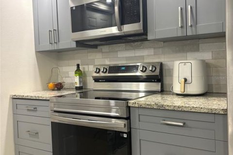Casa en venta en Oldsmar, Florida, 2 dormitorios, 117.43 m2 № 2112212 - foto 6