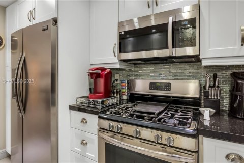 Condominio en alquiler en Hallandale Beach, Florida, 2 dormitorios, 102.19 m2 № 2074626 - foto 14