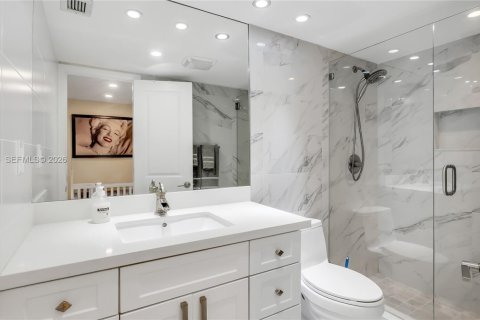 Condominio en alquiler en Hallandale Beach, Florida, 2 dormitorios, 102.19 m2 № 2074626 - foto 19