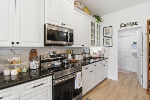 Casa en venta en Inverness, Florida, 3 dormitorios № 2404489 - foto 13