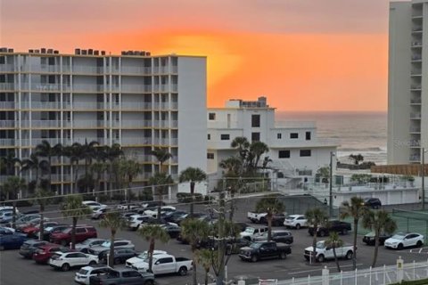 Condominio en alquiler en New Smyrna Beach, Florida, 3 dormitorios, 157.75 m2 № 1744094 - foto 7