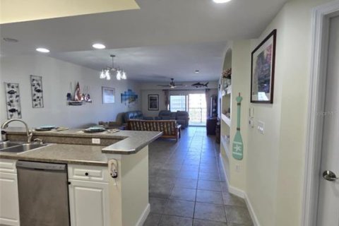 Condominio en alquiler en New Smyrna Beach, Florida, 3 dormitorios, 157.75 m2 № 1744094 - foto 16