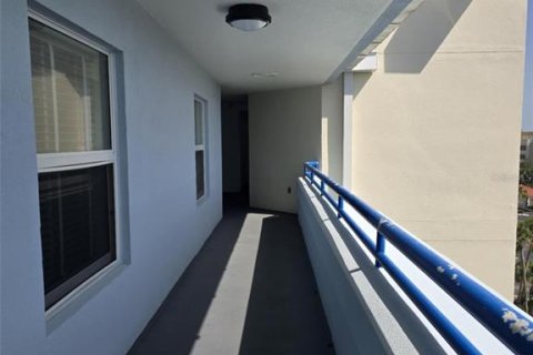 Condominio en alquiler en New Smyrna Beach, Florida, 3 dormitorios, 157.75 m2 № 1744094 - foto 14