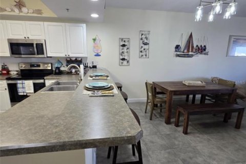 Condominio en alquiler en New Smyrna Beach, Florida, 3 dormitorios, 157.75 m2 № 1744094 - foto 20
