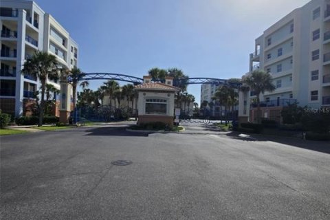Condominio en alquiler en New Smyrna Beach, Florida, 3 dormitorios, 157.75 m2 № 1744094 - foto 2