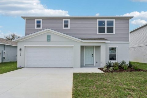 House in Haines City, Florida 4 bedrooms, 180.32 sq.m. № 2238338 - photo 6