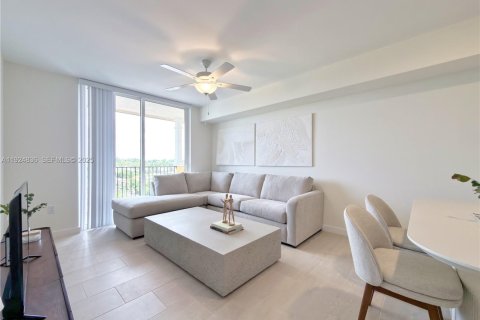 Appartement à louer à Sweetwater, Floride: 2 chambres, 94.95 m2 № 1983082 - photo 3