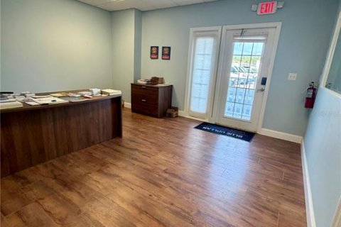 Commercial property in Odessa, Florida № 2221127 - photo 5