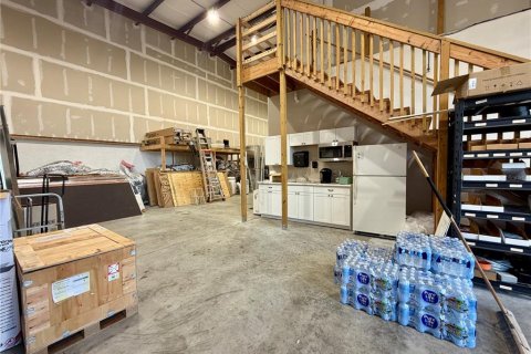Commercial property in Odessa, Florida № 2221127 - photo 30