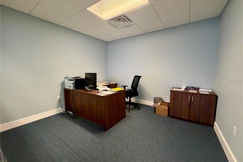 Commercial property in Odessa, Florida № 2221127 - photo 12