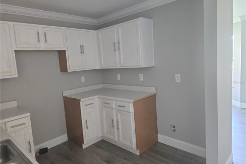 Villa ou maison à vendre à Poinciana, Floride: 4 chambres, 147.06 m2 № 2406410 - photo 27