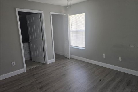 Villa ou maison à vendre à Poinciana, Floride: 4 chambres, 147.06 m2 № 2406410 - photo 11