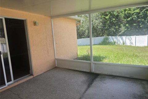 Villa ou maison à vendre à Poinciana, Floride: 4 chambres, 147.06 m2 № 2406410 - photo 29