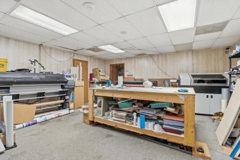 Immobilier commercial à vendre à Inverness, Floride: 640.65 m2 № 2381369 - photo 24