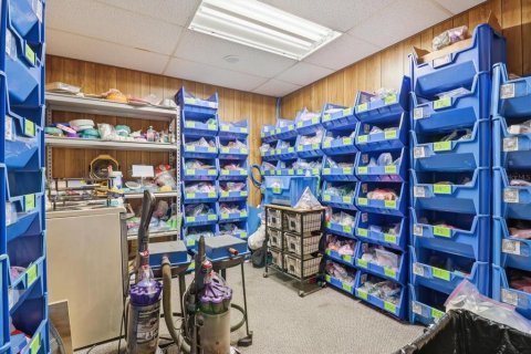 Immobilier commercial à vendre à Inverness, Floride: 640.65 m2 № 2381369 - photo 25