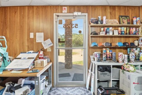 Immobilier commercial à vendre à Inverness, Floride: 640.65 m2 № 2381369 - photo 17