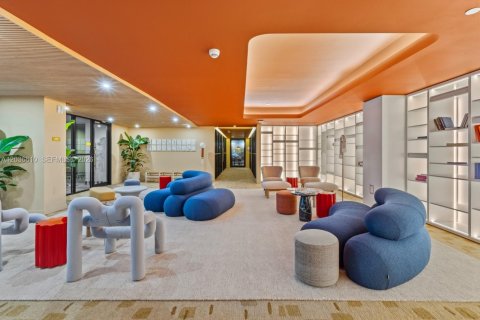 Condominio en alquiler en Miami, Florida № 2084914 - foto 30