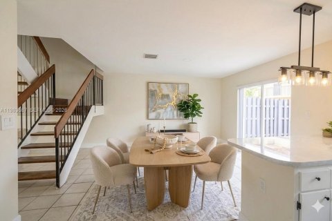 Condo in Miami, Florida, 3 bedrooms № 2046826 - photo 18