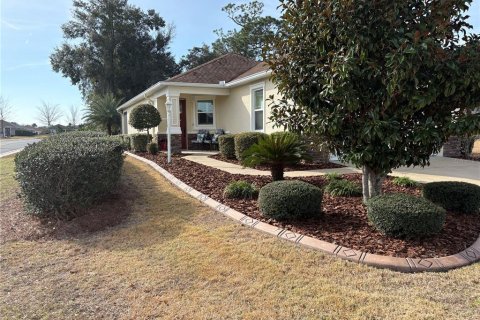 House in Ocala, Florida 2 bedrooms, 124.3 sq.m. № 2118368 - photo 2
