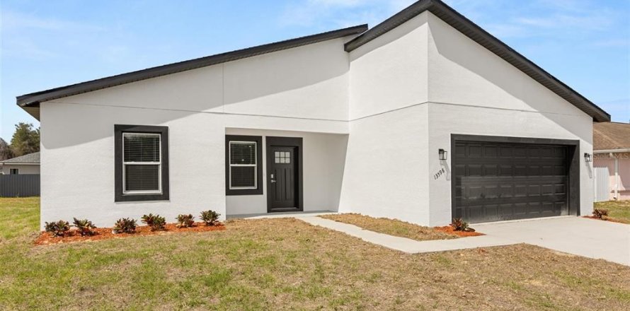 Casa en Ocala, Florida 4 dormitorios, 170.29 m2 № 1917202