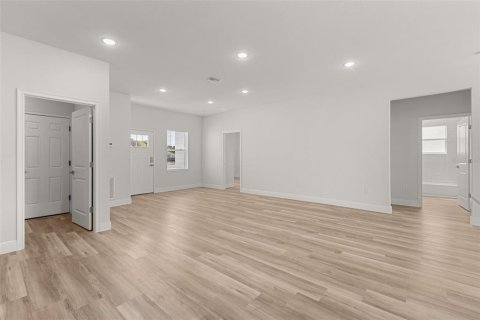Casa en venta en Ocala, Florida, 4 dormitorios, 170.29 m2 № 1917202 - foto 12