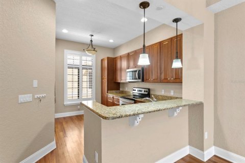 Adosado en venta en Tampa, Florida, 3 dormitorios, 149.11 m2 № 1626565 - foto 5
