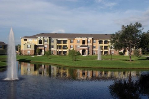 Снять в аренду кондоминиум в Тампа, Флорида 5 комнат, 97.08м2, № 1893629 - фото 1