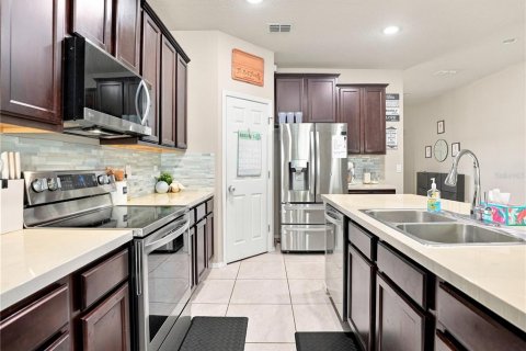 Villa ou maison à vendre à Brooksville, Floride: 4 chambres, 247.21 m2 № 2324838 - photo 11